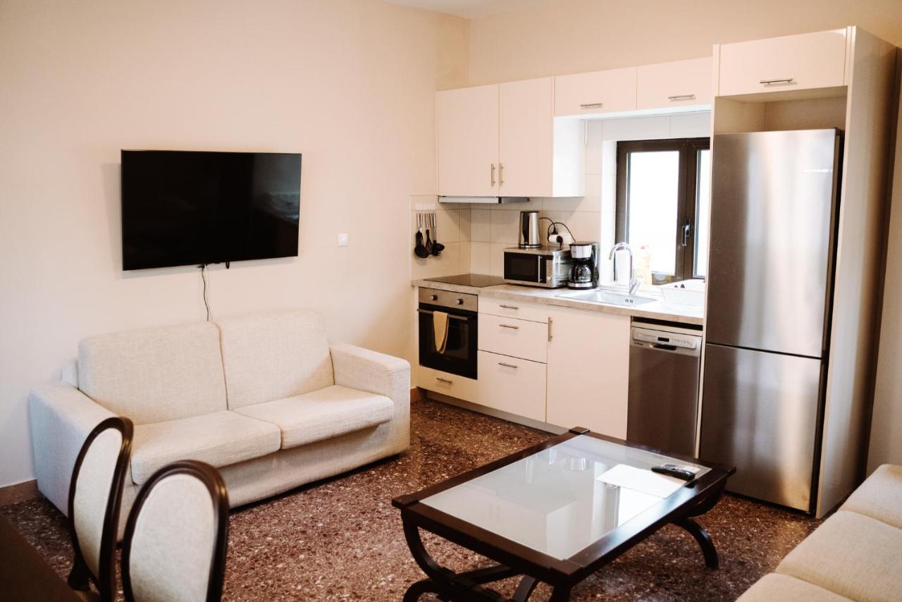 Luxury Apartment In Plaka - Acropolis أثينا المظهر الخارجي الصورة
