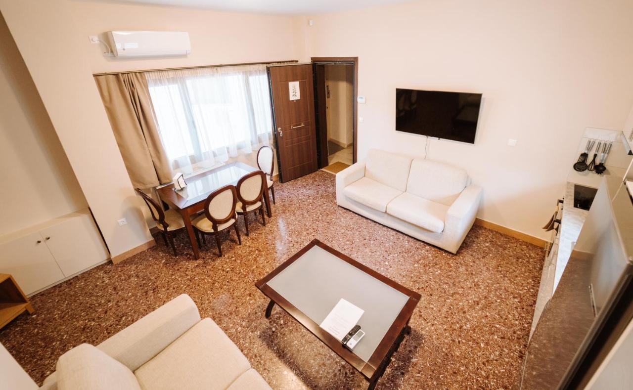 Luxury Apartment In Plaka - Acropolis أثينا المظهر الخارجي الصورة